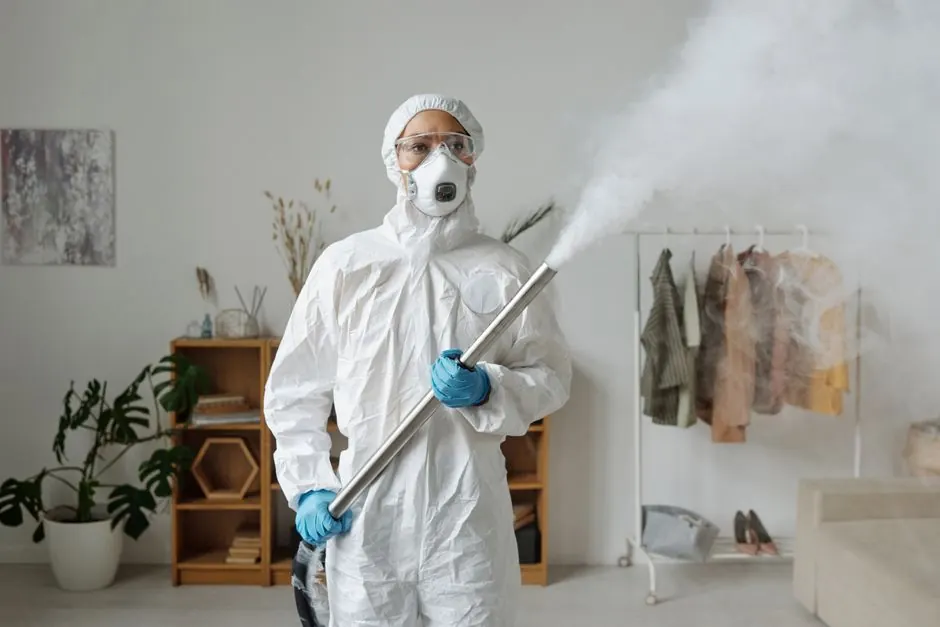 Cleveland Biohazard Cleanup Pros technicians